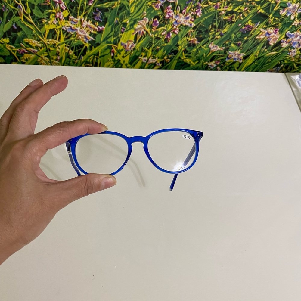 Anthropologie bright reading glasses - Picture 13 of 15